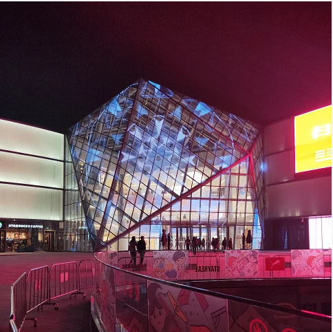 Vibrant and Dynamic Display Effects