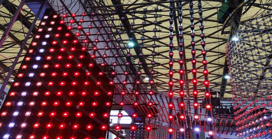  Ultra-High Transparency